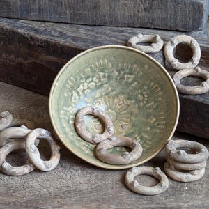 陶器の茶壺 李朝時代 11 - 13 世紀 小さな蓋付き 釉薬 ベトナム 陶器