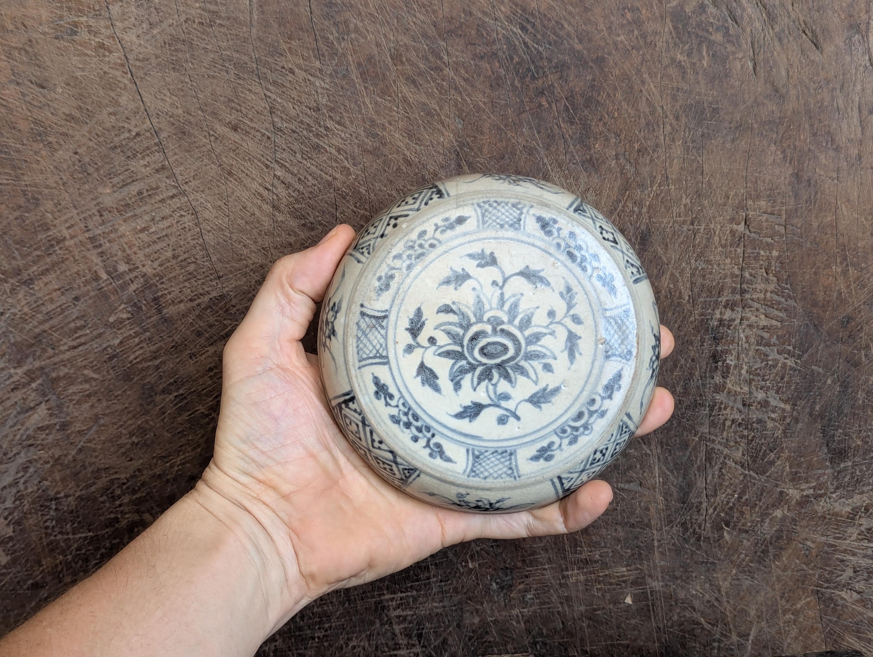 陶器 青白 アンティーク 15-16世紀 壺 蓋 チューダウ ベトナム 美術品