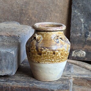 Champa 14th - 16th century Stoneware Jar Pot Semi Glazed Vietnam Occupation Antique Original fine art ceramic shipwreck