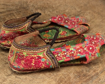 Stunning Vintage Tribal Handmade sandals Embroidered Colorful large womens shoes US 9.5 UK 7 EU 41