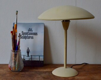 lampe de table de bureau italienne moderniste blanche forme champignon vintage classique minimaliste table lamp italian design seventies - Lampadaire Design Italien lampe de table de bureau italienne moderniste blanche forme champignon vintage classique minimaliste table lamp italian design seventies - Lampadaire Design Italien