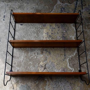 String 1950 wall shelf Scandinavian vintage design metal and wood bookcase