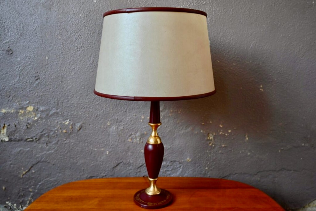 Tischlampe aus Leder und Messing, Le Tanneur, klassisches