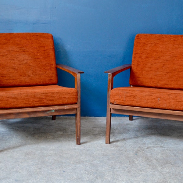 Paire de fauteuils scandinaves nen teck ensemble de salon  de style vintage midcentury