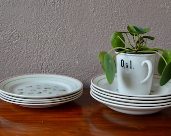 Old flat and soup plates Keller and Guerin (K&G) earthenware from Lunéville boho and country chic style