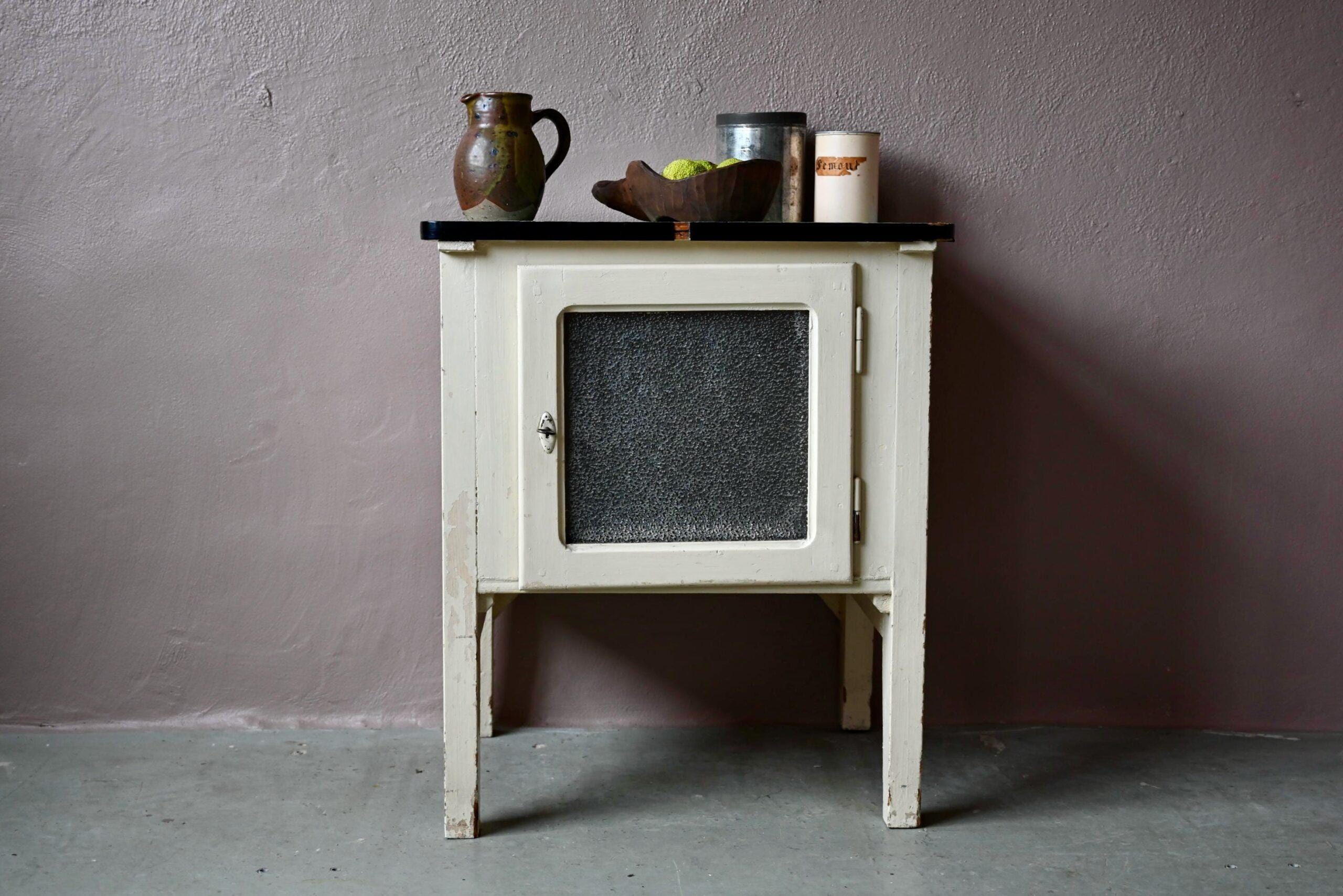 Table Desserte Ancienne Avec Rangement Meuble De Cuisine À Vitrine Patiné Campagne Chic Bohème Commode Bahut Shabby Rustique France 1940