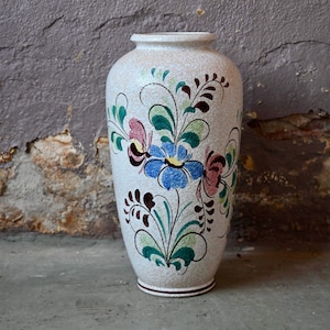 Large vase with boho spirit flowers signed Scheurich Scandinavian vintage style