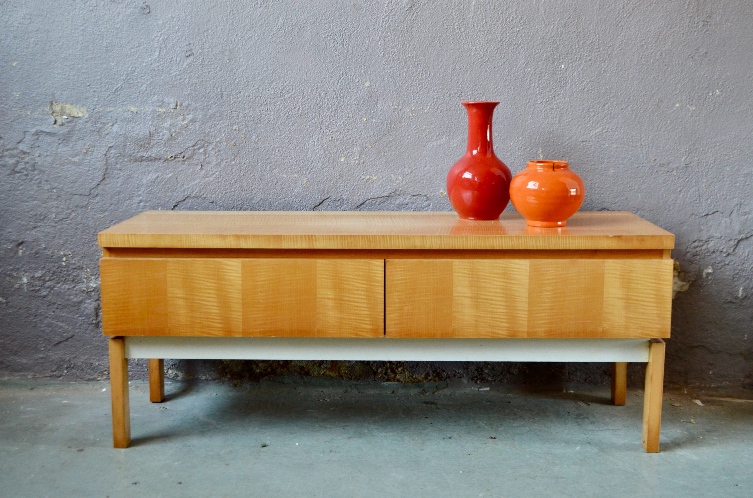 Petite Enfilade Style Vintage Scandinave, Sideboard ou Meuble Télé Hifi Bas