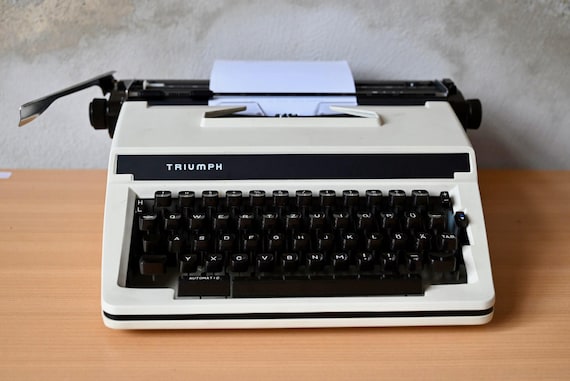 Typewriter Triumph Gabriele 12 【公式通販】