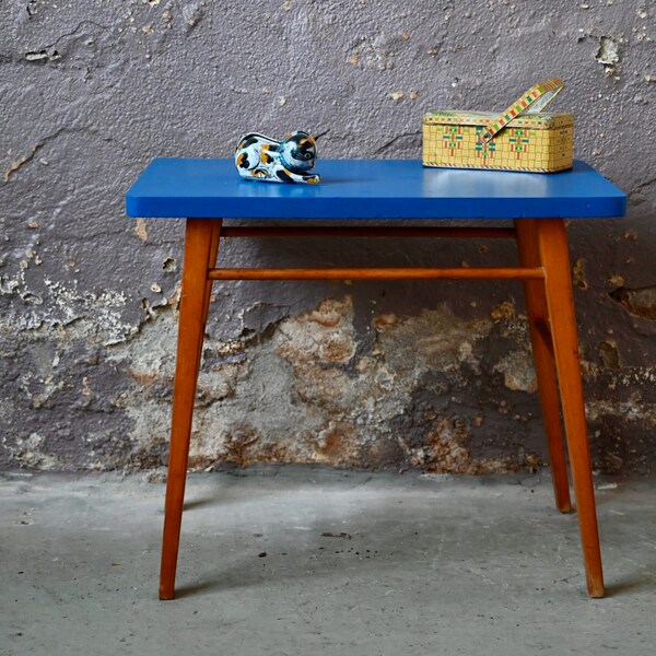 Petit bureau enfant Baumann vintage en bois plateau bleu pieds compas