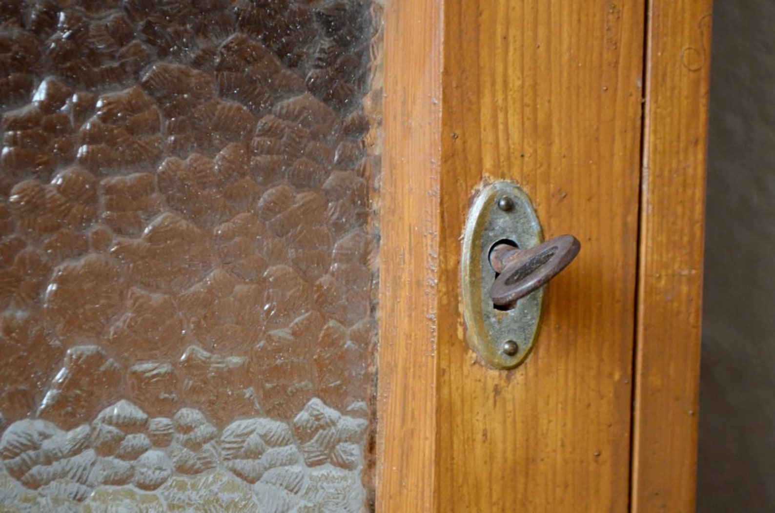 Botiquín de madera antiguo montado en la pared estilo vintage | Etsy