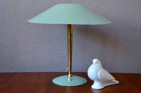 Bauhaus 2024 style lamp