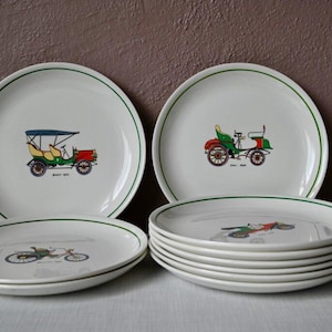 Set of 10 old car plates from the Orchies earthenware factory Moulin des loups, old tableware in vintage and boho style