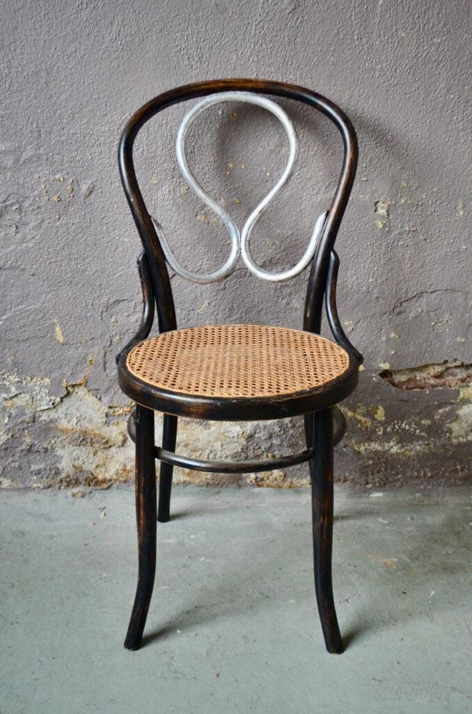 Thonet Chair N.20 Omega Shape Silver Bistro in Curved Wood and