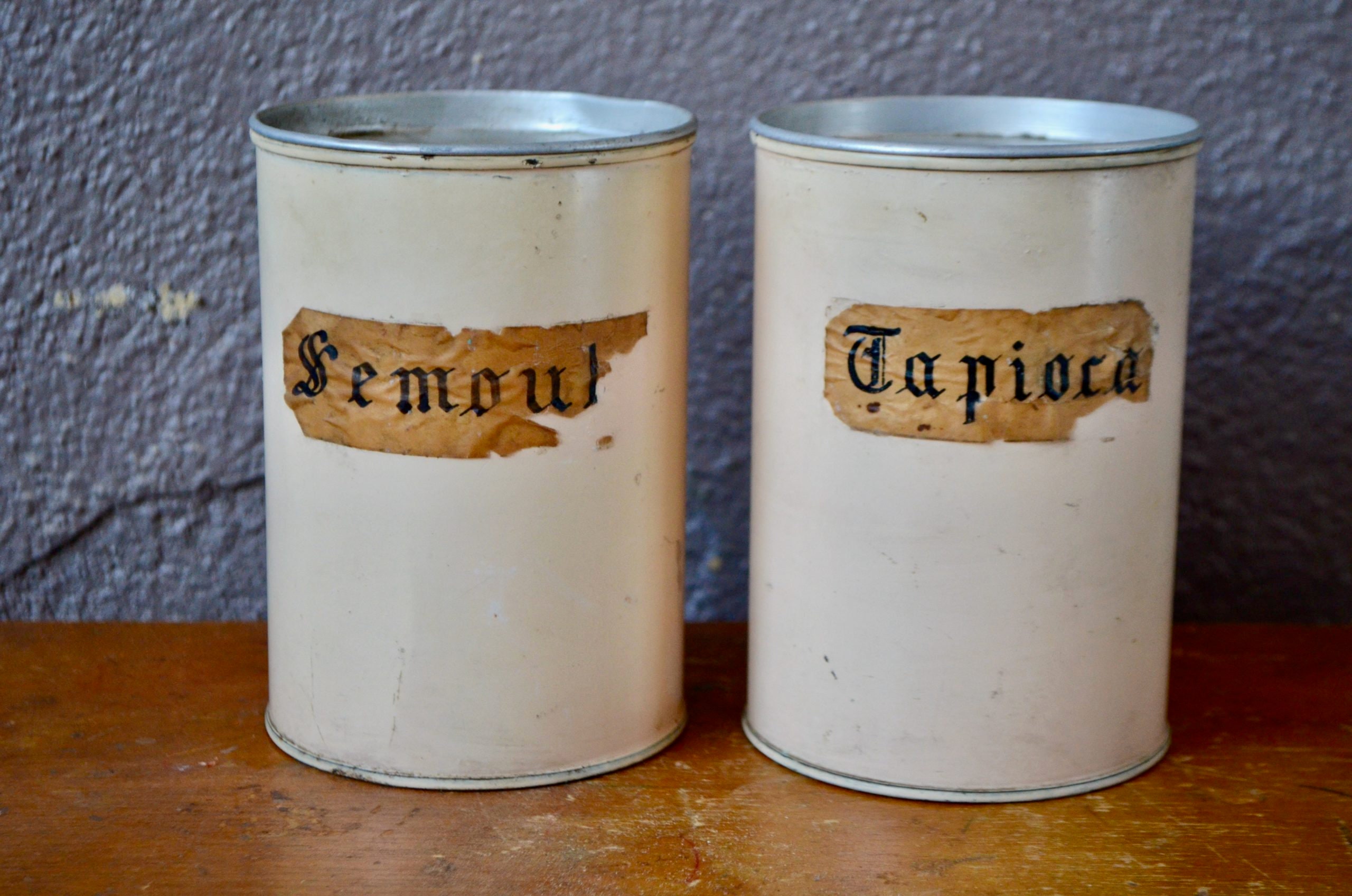 Set de Deux Boites Métalliques Anciennes et Bohème