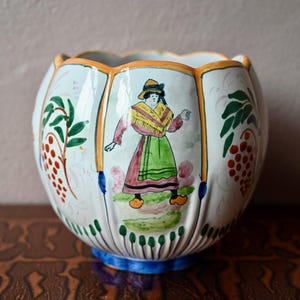 Planter basin planter signed Arverne earthenware rustic boho style France