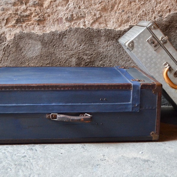 Malle Cabine, valise ancienne à compartiments. Décoration Vintage