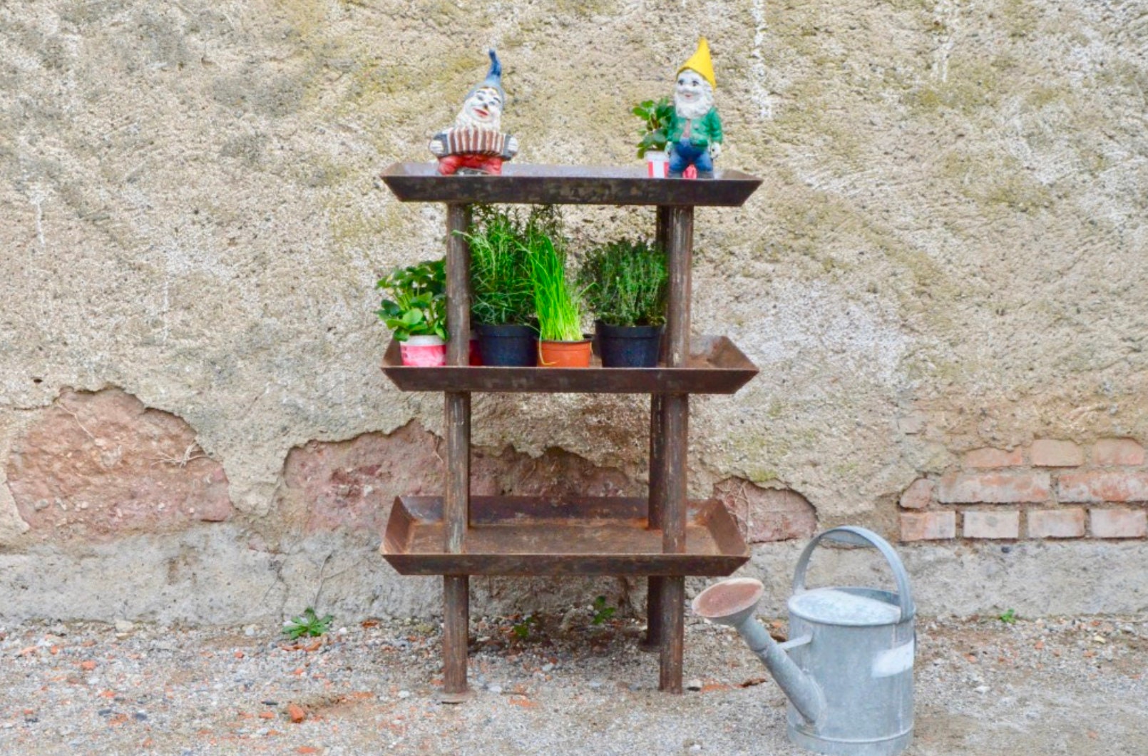 Etagère Établi Meuble d'atelier Console Indu Métal Acier Patine Vintage Rétro Brutaliste Jardinière 