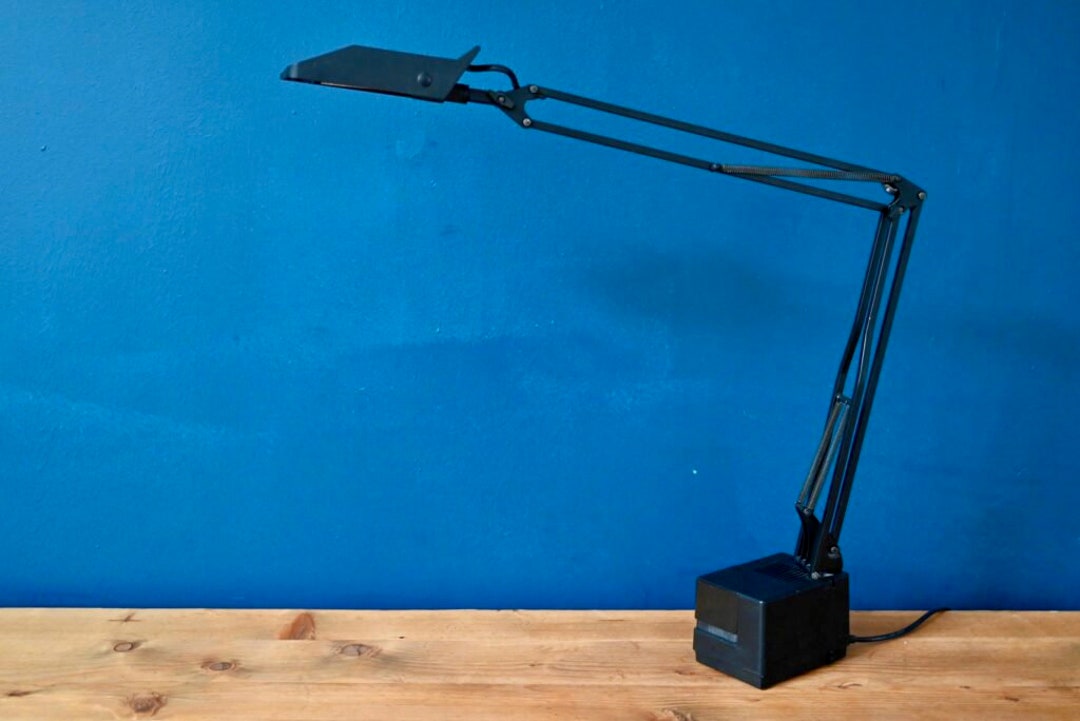 FASE Black Desk Lamp With a Minimalist and Scandinavian Design Etsy