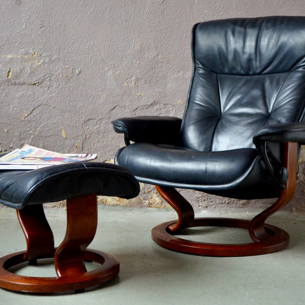 Fauteuil lounge & ottoman Ekornes relax réglable ensemble de salon vintage scandinave en bois et cuir noir