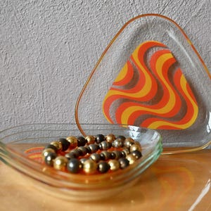 4 colored glass bowls Pop Art Op Art seventies fruit dessert service vintage boho tableware antique