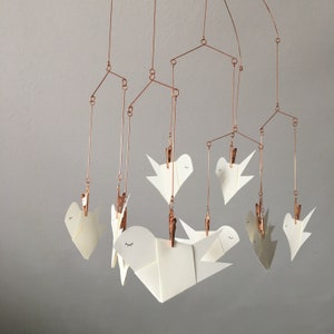 Mobile Birds mit Vögelchen aus Papier / Wohndeko / Geschenkidee Bild 1