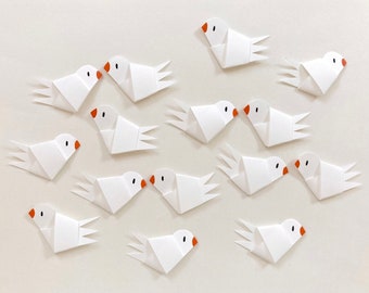 Small flock of doves / scattered decoration / wedding decoration white doves set of 15