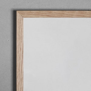 Bilderrahmen Holz aus Eiche in A4 mit leichtem Acrylglas oder Echtglas // Dünner Poster und Foto Rahmen aus Massiven Echtholz Bild 6