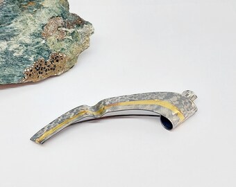 Rizo by Fedha - Elegant, embossed, minimalist sterling silver brooch with handmade pin fastener, gold detail, partially oxidised