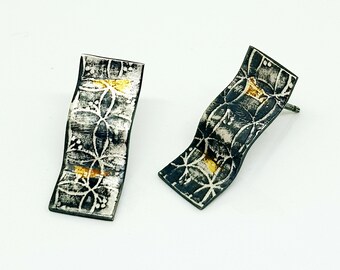 Ximena by Fedha - oxidised sterling silver stud earrings, elongated, rectangular, embossed with geometric pattern, Keum Boo detail