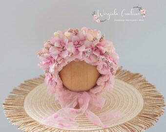 Newborn, 0-3 Months Old Flower Bonnet Photography Prop - Pink