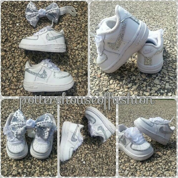 baby girl sneakers size 1