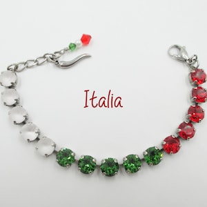 Italian Heritage Bracelet, &quot;Italia,&quot; Red, Green and White Bracelet, Italy Bracelet, Italian Horn Good Luck Charm, Italian Root