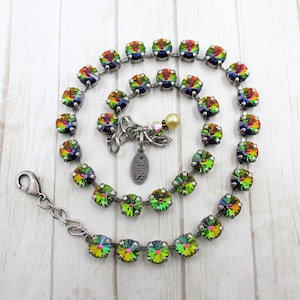 GREEN GODDESS - 8mm vitrail medium genuine crystal necklace, Green crystal necklace, Medium vitral crystals