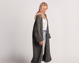 DIY loose sweater. Womens cardigan knitting pattern. Easy knit pattern for plus size long cardigan. Simple sweater, Learn to knit a sweater