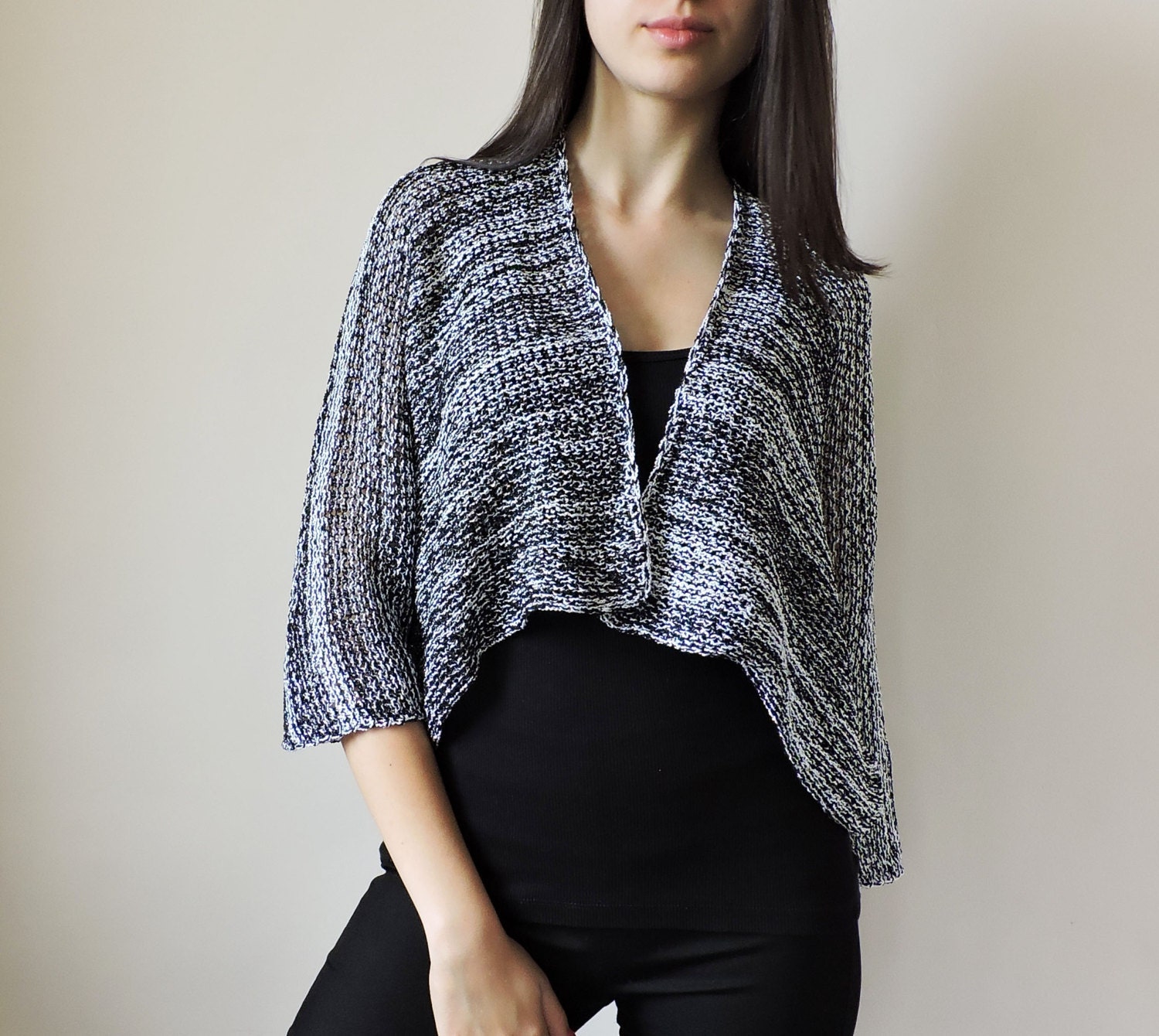 Download Crop sweater Knit bolero Black white Bridal bolero Short | Etsy
