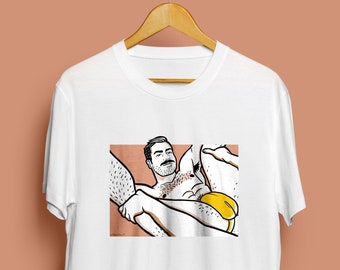 Hold Me Daddy Tee — Sexy camicia d'arte gay LGBTQ