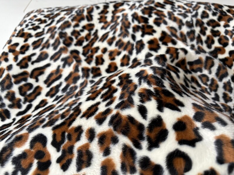 Leopard Print High Sided Cat Bed with Catnip Toy image 10