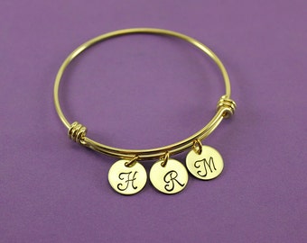 Personalized Gold Bangle Bracelet - Gold Stainless Steel with Brass Initial Charms Bangle - Gift for Mom Mother's day Grandma Wife Present