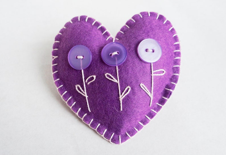 Heart ornament felt, set of 3, button flowers and lace, Valentine's day, violet, purple, pink, Christmas, Birthday, Wedding, , home decor image 2