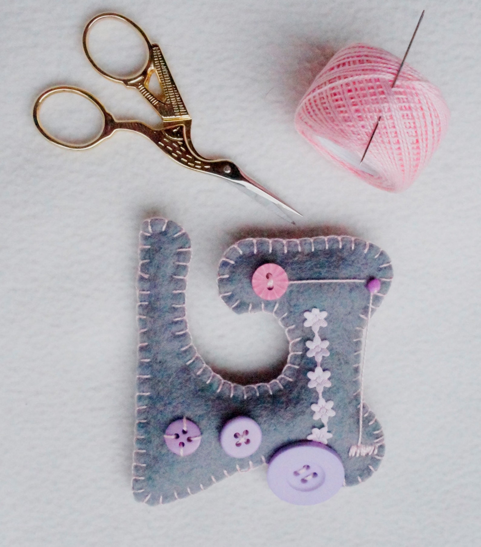 Sewing machine felt ornament for sewing lover gift idea for Etsy