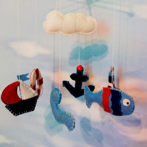 Baby Mobile nautical felt, Nursery Crib, Crib mobile, Nursery decoration, Nautical crib mobile with ships, lighthouse, fish, lifebelt, cloud