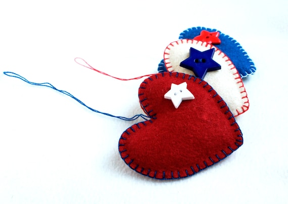 Patriotic ornament, felt heart, set of 3, star button, red, white, blue, colours of American, 4 of July decor, Christmas,  Americana Style