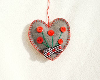 Heart ornament felt,  grey, with button flowers, Mother's day,  Birthday gift, Wedding, Valentine's day, home decor, Chrismas ornament