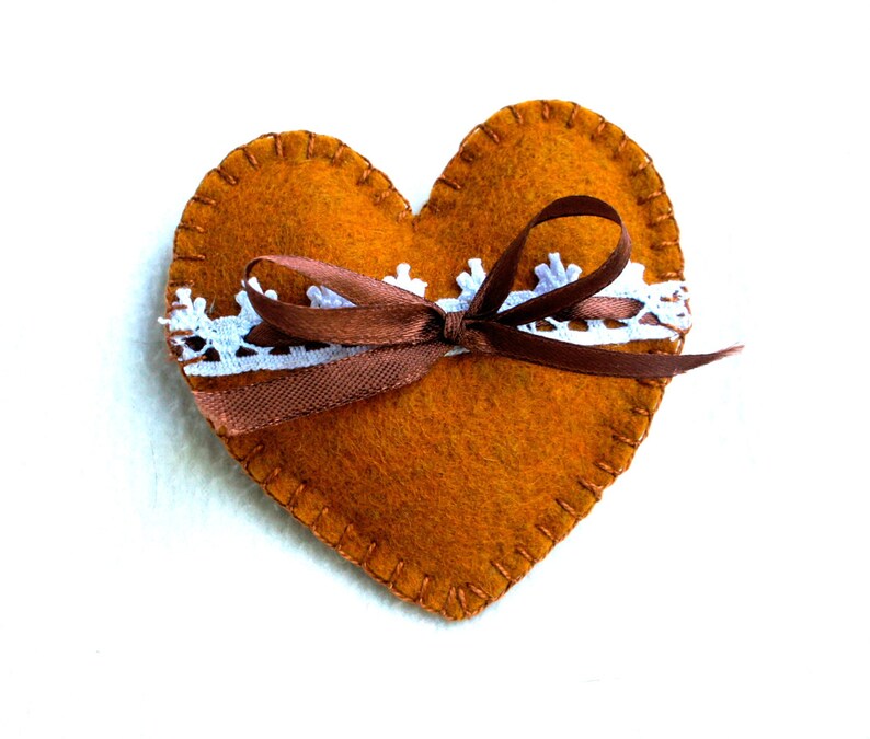 Heart ornament felt, set of 3, handmade, orange, yellow, brown, sunshine, summer, autumn, fall decor, Wedding, Christmas, Valentine's day image 4