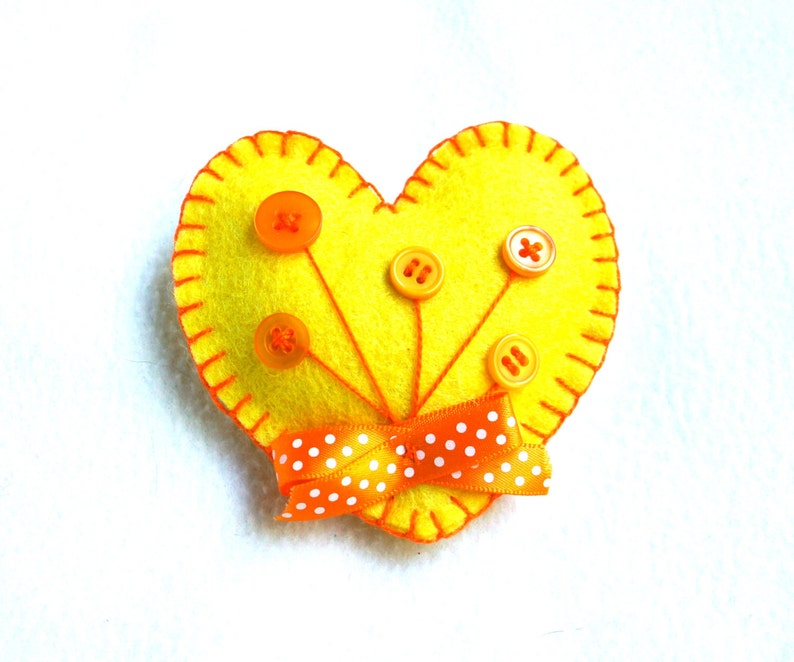 Heart ornament felt, set of 3, handmade, orange, yellow, brown, sunshine, summer, autumn, fall decor, Wedding, Christmas, Valentine's day image 3