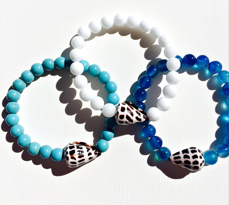 White Jade & Shell Beaded Stretch Bracelet. Hawaii Cone Shell - Etsy