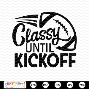 Chic jusqu'au coup d'envoi svg, svg football, football coupe fichier, svg sports, svg de maman de football, football féminin, silhouette ou cricut