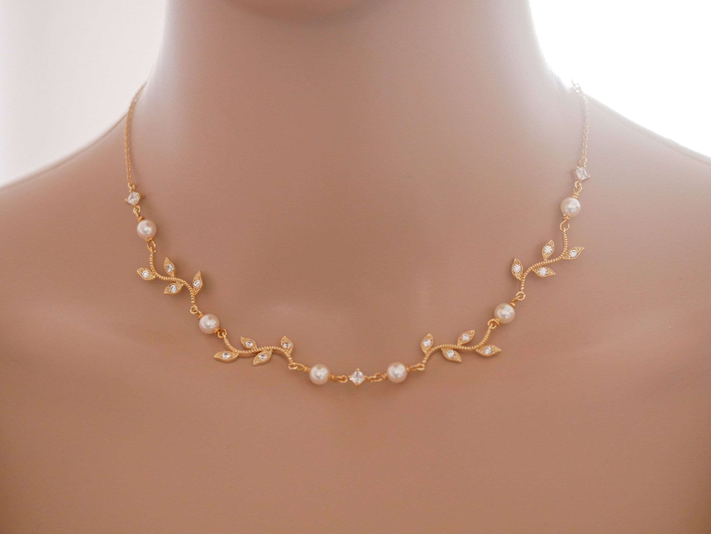 Lady Swarovski Crystal Pearl Necklace - Kelvin Gems Essential jewellery  item, audrey hepburn, 施华洛世奇珍珠项链