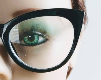 Betsey Johnson Cat Eye Blue Light Readers: Black Oversized +2.00
